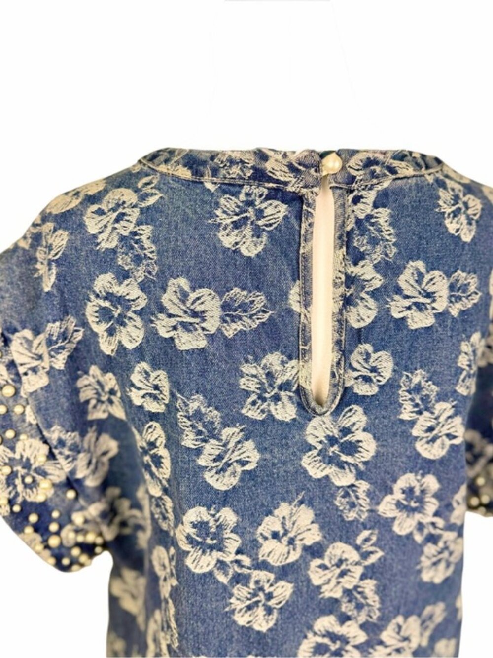 BiBi Floral Denim Chambray Top Pearl Beaded Ruffle Sleeve Boho Western Size S - Picture 7 of 12